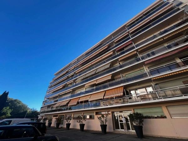 Programme immobilier neuf de 1 lot à Aix-en-Provence (13100)