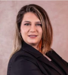 Coralie MERMET, agent commercial immobilier à La Ravoire, 73490