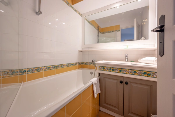 Programme immobilier neuf de 1 lot à Roquebrune-sur-Argens (83380)