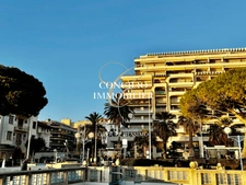 New real estate development of 12 units in Antibes (06160)