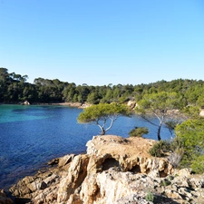 Programme immobilier neuf de 1 lot à La Londe-les-Maures (83250)
