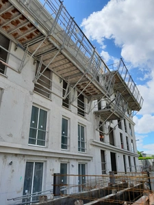 New real estate development of 5 units in Pontoise (95300)