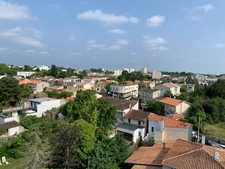 New real estate development of 1 unit in Bordeaux (33000)