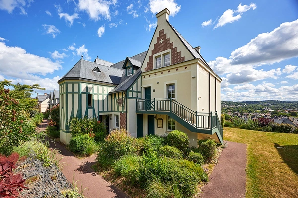 Programme immobilier neuf de 3 lots à Houlgate (14510)