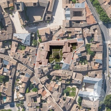 Programme immobilier neuf de 16 lots à Uzès (30700)