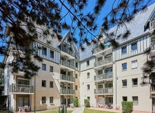 New real estate development of 3 units in Deauville (14800)