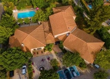 New real estate development of 1 unit in Aubagne (13400)