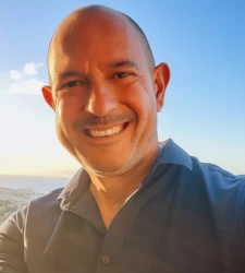 Yann BARRAL, agent commercial immobilier à Saint-Denis, 97400