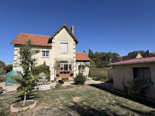 Maison à vendre 5 pièces CHENY (89)