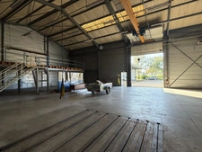 Dpt Yonne (89), à vendre Entrepôt, activité artisanale, stockage 