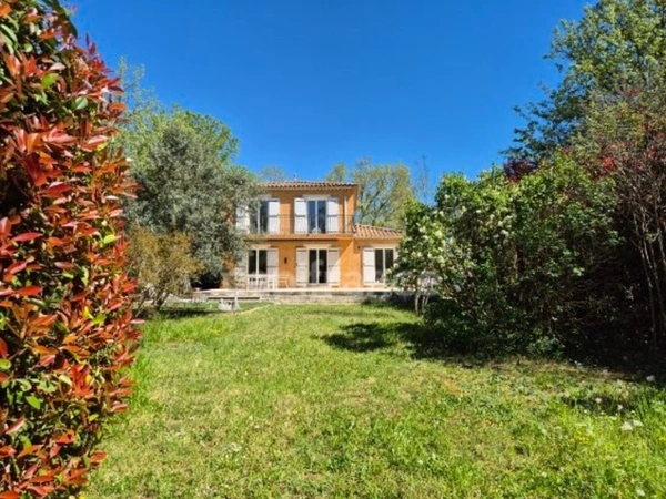 Maison à vendre 5 pièces secteur Moussac
