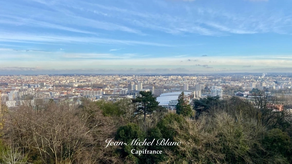 Appartement à vendre 6 pièces SAINTE FOY LES LYON (69) - ET SI VOUS PRENIEZ UN PEU DE HAUTEUR ?