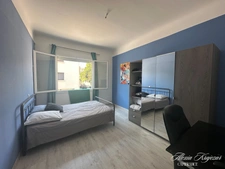 A VENDRE - Immeuble de rapport en monopropriété - 3 logements avec extérieurs privatifs - Emplacement de snacking à exploiter - BÉZIERS (34)