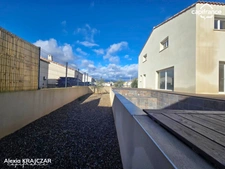 A VENDRE - Maison - 156m² - T6 - 4 chambres - Garage - Terrasse, jardin et piscine - CESSENON-SUR-ORB (34)