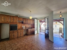 A VENDRE - Maison de village de 144m² - T6, 5 chambres - Double garage de 120m² - Terrasse - VILLEMAGNE L'ARGENTIERE, proche Lamalou-les-bains, Bédarieux, Hérépian (34)
