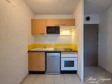 A VENDRE - Appartement T2, 38,56m² Carrez - 1 chambre - Jardin de 42m² - Place de parking privative - Résidence sécurisée - Vendu loué - BÉZIERS, quartier Pech de la Galinière (34)