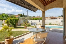 Maison à vendre 5 pièces à CHATEAUNEUF LES MARTIGUES (13)