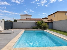 Marignane- Les Beugons- Maison individuelle T4 de plain-pied avec piscine.