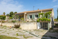Maison à vendre 5 pièces à CHATEAUNEUF LES MARTIGUES (13)