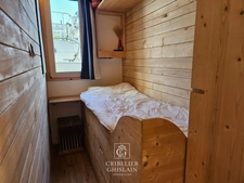 Vivez autrement à Nantes : un appartement flottant de 33 m² au fil de l'eau