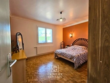Maison familiale rénovée 240 m² – 10 pièces – 4 chambres – Essarts-en-Bocage (85)