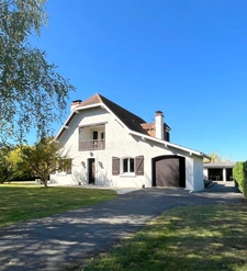 Maison à vendre 5 pièces ARESSY (64)
