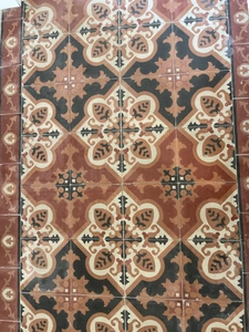 Belle maison de 1928 rénovée à proximité du centre historique, à vendre 