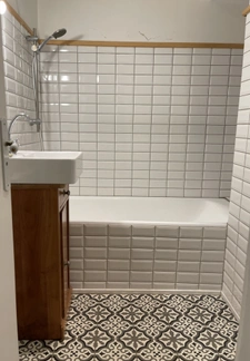 ARLES Maison rénovée avec terrasse et cave, 4 chambres