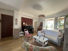 ARLES à vendre : appartement traversant T3 avec une belle vue sur le Rhône