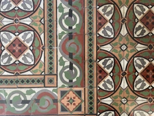 Belle maison de 1928 rénovée à proximité du centre historique, à vendre 