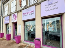 Mixed hair salon, nail salon, beauty salon for sale CHATEAU CHINON VILLE (58), city center location N°1