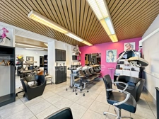 Mixed hair salon, nail salon, beauty salon for sale CHATEAU CHINON VILLE (58), city center location N°1