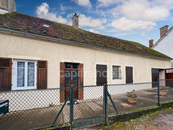 Maison 74 m² avec terrain et garage – À vendre 3 pièces CHATILLON EN BAZOIS (58)