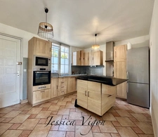 Maison de ville 78,53 m² - Secteur Ormeaux/ Bas de Sainte-Cécile - Plein Sud avec vue dégagée - 3 terrasses et garage 