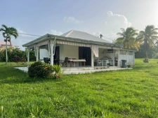 Maison à vendre 3 pièces GOYAVE (971)