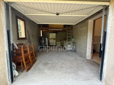 Maison familiale de Plain-pied - 4 Chambres - Terrain plat arboré de 2000 m2.