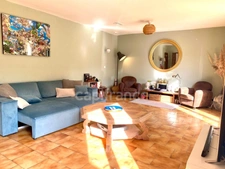Maison Individuelle de 155m2 sur 2000m2 de terrain paysager.