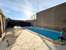 Maison familiale, de Plain-pied sans mitoyenneté - 95m2- Avec piscine.