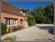 Propriété de caractère 3 ch- piscine - Gîtes 3 ch- terrain clos Plus de 1,5 hectare - Aux portes de la Sologne-Langesse45