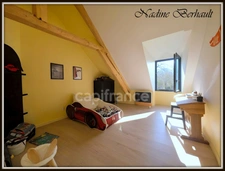 Maison à vendre 3 chambres - rénovation 2024 - terrain 3600 M², sans vis à vis - salon - séjour - cheminée, climatisation réversible, assainissement neuf.