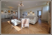 House for sale | Character family property | 266 m² | Swimming pool | 7 bedrooms | A6 |