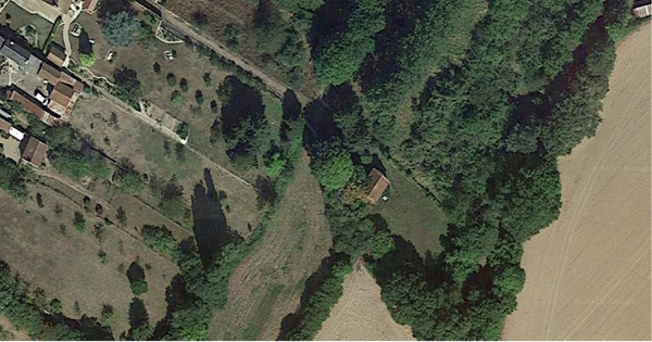 Terrain à vendre de 1195 m² avec grange  CERNOY EN BERRY (45)