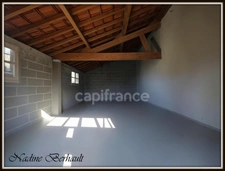 Maison à vendre 3 chambres - rénovation 2024 - terrain 3600 M², sans vis à vis - salon - séjour - cheminée, climatisation réversible, assainissement neuf.