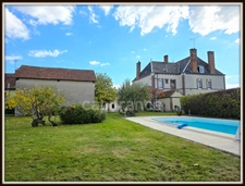House for sale | Character family property | 266 m² | Swimming pool | 7 bedrooms | A6 |