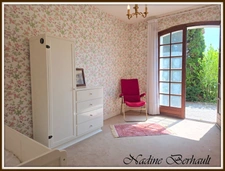 House for sale, elegant townhouse, spacious rooms, 2 bedrooms on the ground floor, 2 bedrooms possible upstairs. Private garden, PUISEAUX (45)