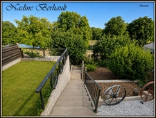 House to renovate, 4 rooms, 2 bedrooms, view of the Loing below, Garage, cellar, town centre.