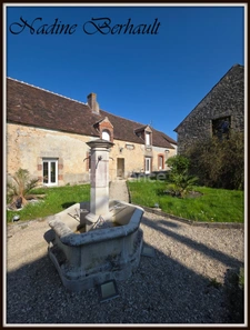 A vendre Longère plain-pied 4 ch | 2 Doubles garages | dépendance, FERRIERES (45),calme et proximité Gare Paris 