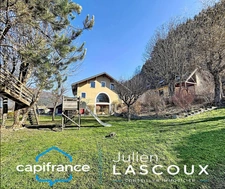 Dpt Isère (38), à vendre maison de charme 10 pièces de plus de 270 m2 habitable