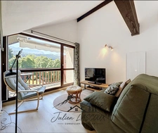 Charmant appartement 2 pièces meublé avec balcon, au dernier étage, à deux pas du centre-village de VILLARD DE LANS (38)