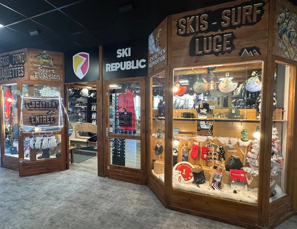 À vendre – Murs et fonds de commerce – Magasin de location et vente de matériel de montagne